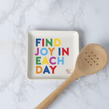 Load image into Gallery viewer, Find Joy In Each Day (Neri) Dish