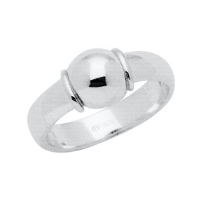 Cape Cod Classic Ring with Silver Ball