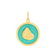 Load image into Gallery viewer, Lola  Oyster Pendant