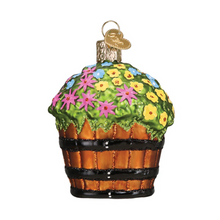 Load image into Gallery viewer, Whiskey Barrel With Flowers Ornament