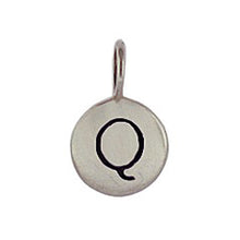 Load image into Gallery viewer, Sterling Silver Q Initial Disk Charm